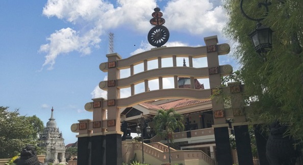 11 Tempat Spot foto di Solo Terbaik dan Bagus