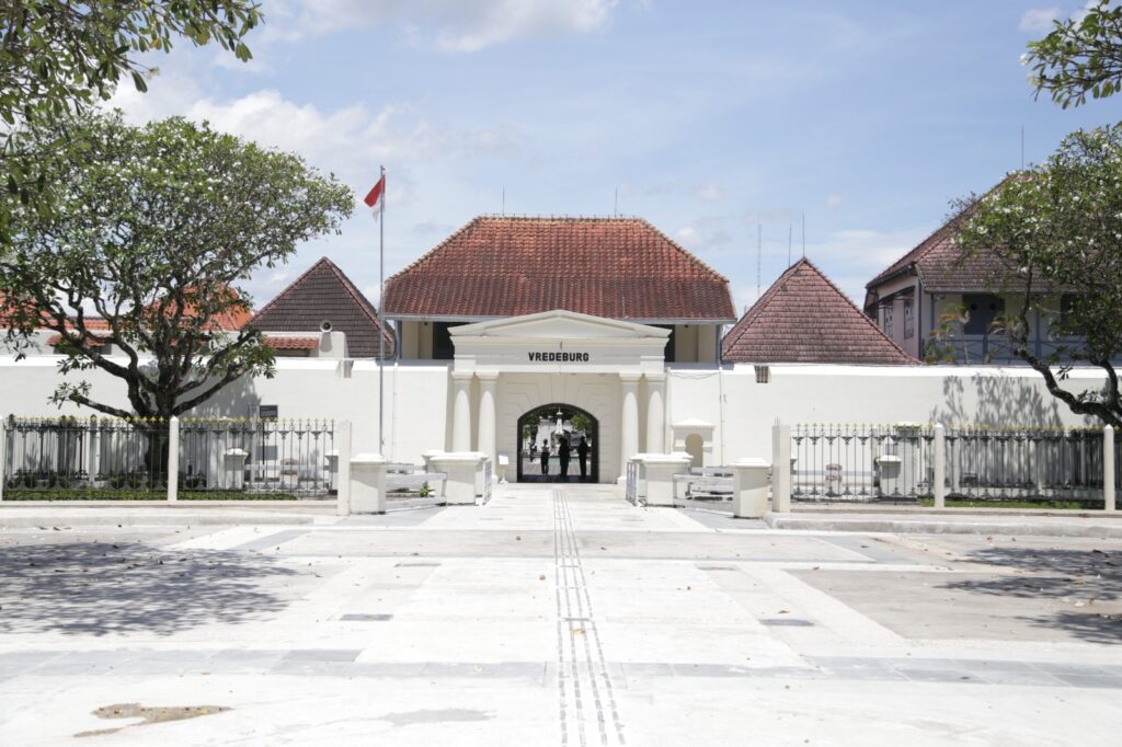 Menjelajahi 9 Wisata Sejarah Jogja yang Penuh Cerita